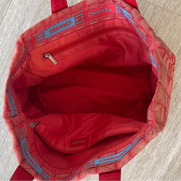 Authentic Chanel Red Canvas Travel Tote Bag - Picture 3 of 13